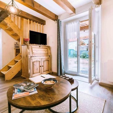 La Petite Maison Bonvillard Eksteriør billede