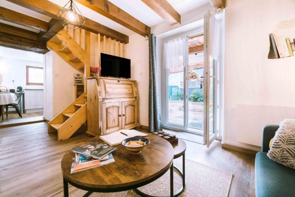 La Petite Maison Bonvillard Eksteriør billede